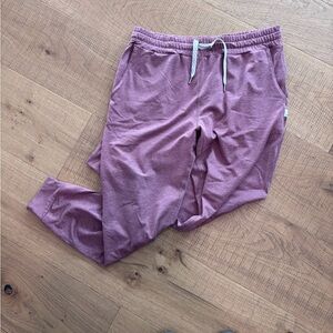 Vuori women’s performance Joggers - Marsala S. Like new.
